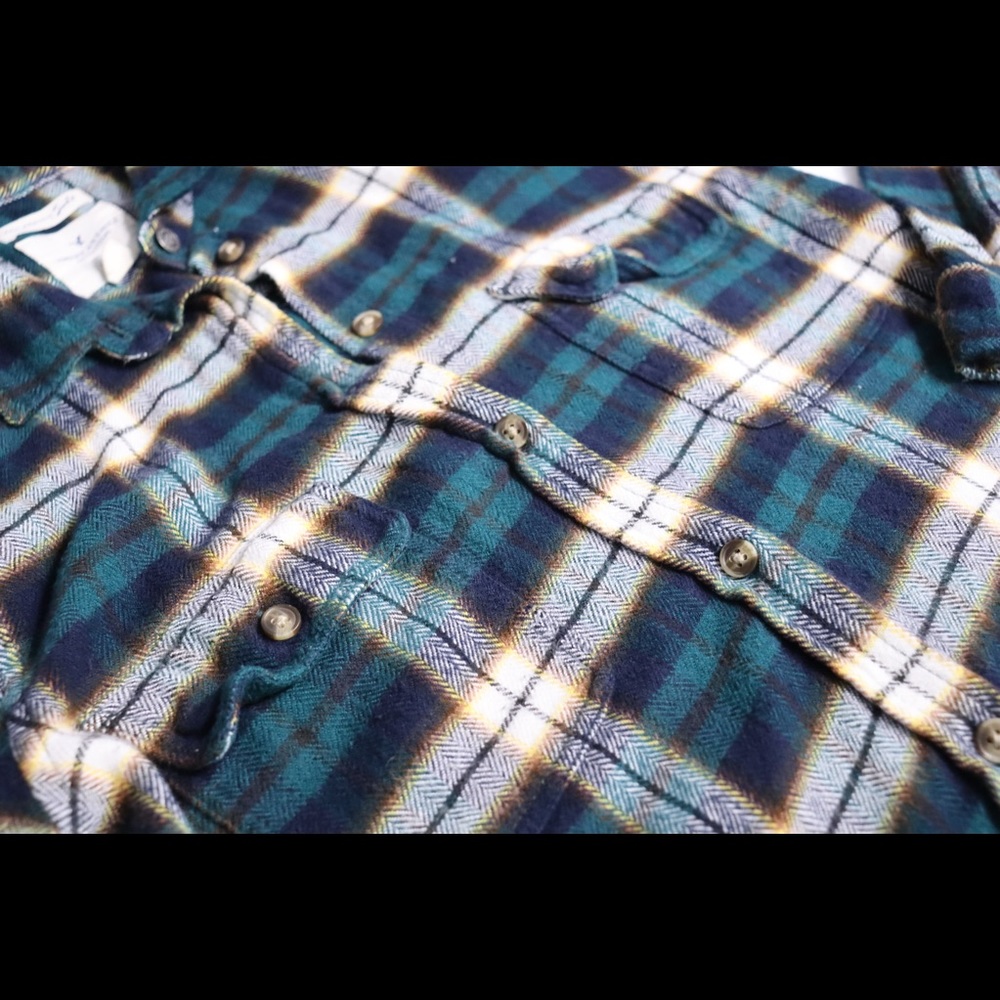 American Eagle Button Down Shirt - image 4